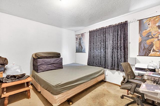 4163 E Clay Avenue, Fresno, CA 93702