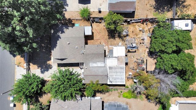 4163 E Clay Avenue, Fresno, CA 93702
