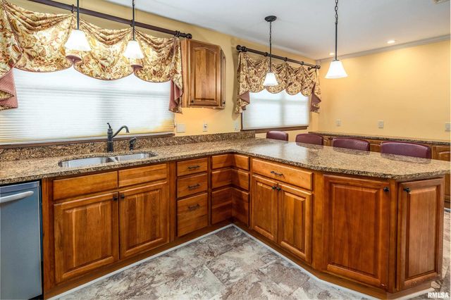 9784 Highway 127, Murphysboro, IL 62966