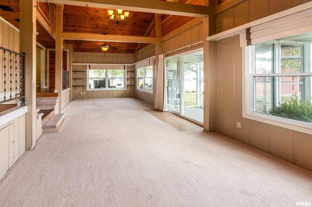 9784 Highway 127, Murphysboro, IL 62966