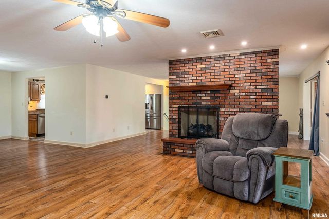 9784 Highway 127, Murphysboro, IL 62966