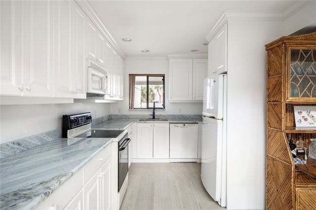 1155 Reef Road C-6, Vero Beach, FL 32963