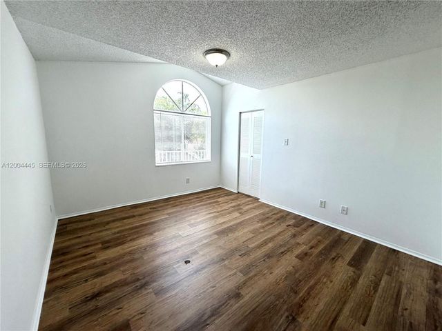 15771 SW 104th Ter 301, Miami, FL 33196