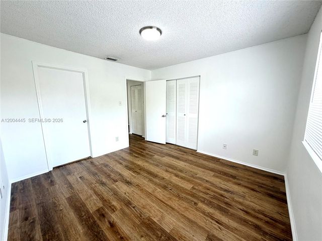 15771 SW 104th Ter 301, Miami, FL 33196