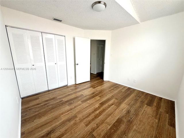 15771 SW 104th Ter 301, Miami, FL 33196