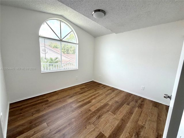 15771 SW 104th Ter 301, Miami, FL 33196