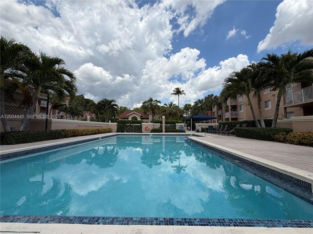 15771 SW 104th Ter 301, Miami, FL 33196