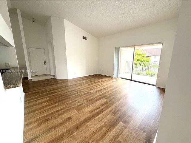 15771 SW 104th Ter 301, Miami, FL 33196