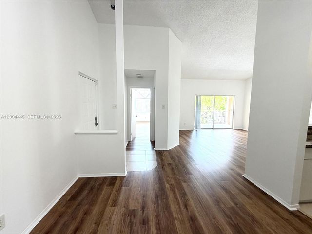 15771 SW 104th Ter 301, Miami, FL 33196