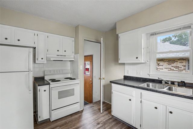 3310 SE 5th Street, Des Moines, IA 50315