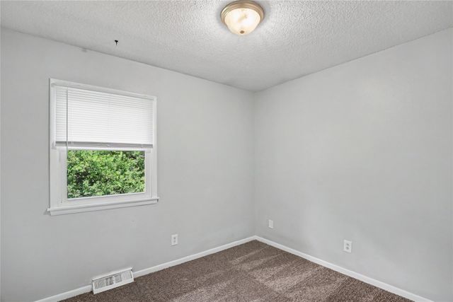 3310 SE 5th Street, Des Moines, IA 50315