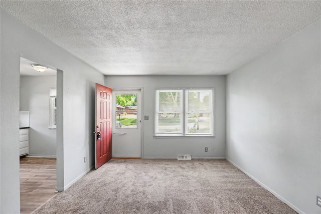 3310 SE 5th Street, Des Moines, IA 50315