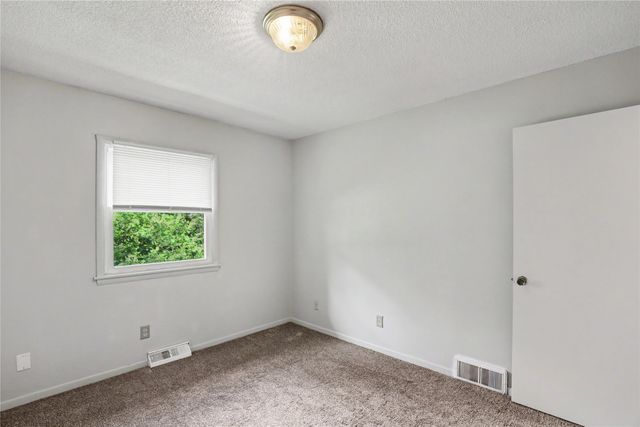 3310 SE 5th Street, Des Moines, IA 50315