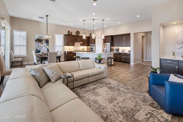 32710 S Cattle Trail, Oracle, AZ 85623