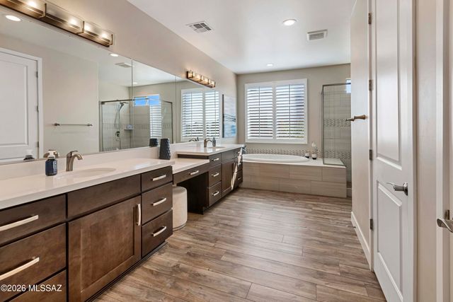 32710 S Cattle Trail, Oracle, AZ 85623