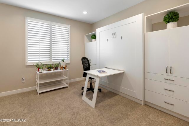 32710 S Cattle Trail, Oracle, AZ 85623