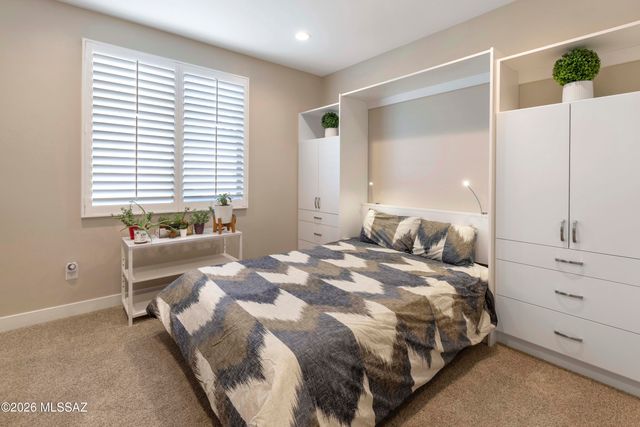 32710 S Cattle Trail, Oracle, AZ 85623