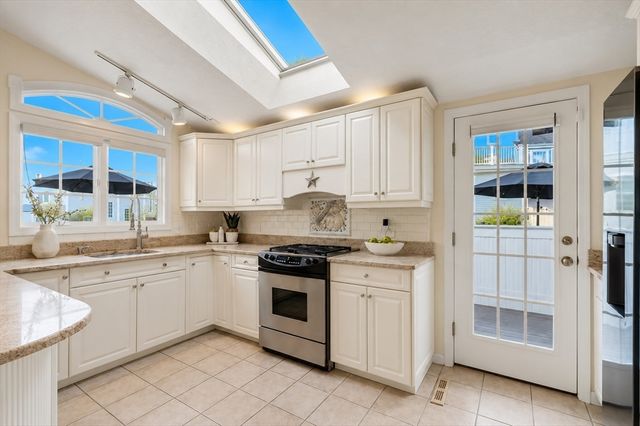 446 Barlows Landing Rd, Bourne, MA 02559