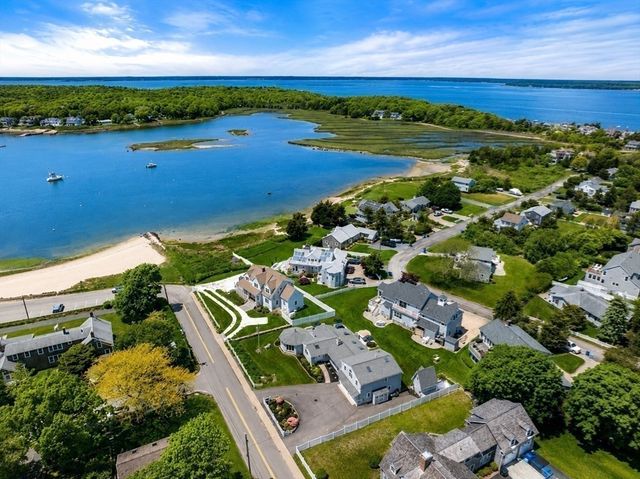 446 Barlows Landing Rd, Bourne, MA 02559
