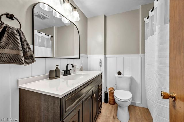 1332 Shanabrook Drive, Akron, OH 44313