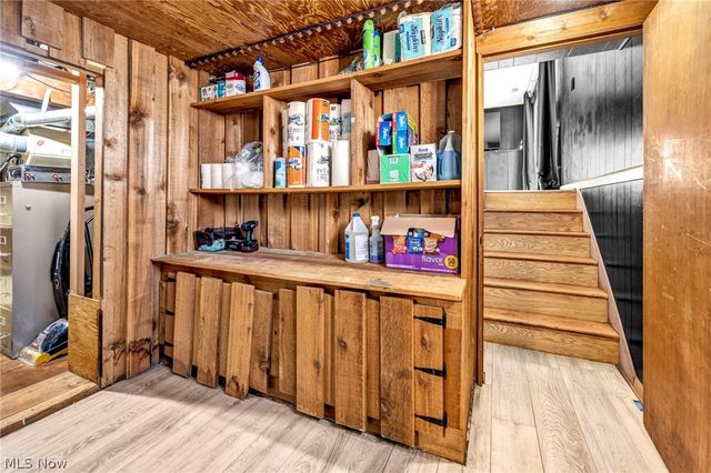 1332 Shanabrook Drive, Akron, OH 44313