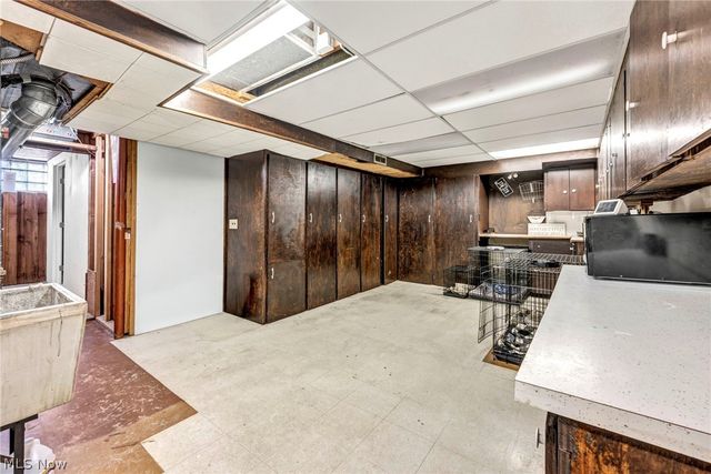 1332 Shanabrook Drive, Akron, OH 44313