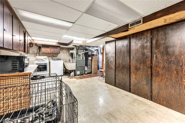 1332 Shanabrook Drive, Akron, OH 44313