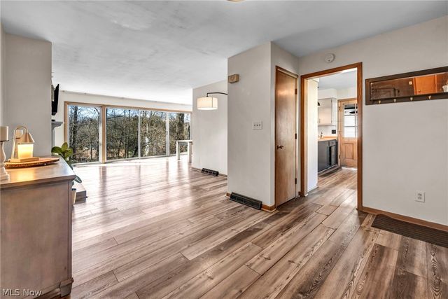 1332 Shanabrook Drive, Akron, OH 44313