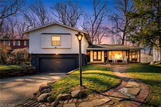 1332 Shanabrook Drive, Akron, OH 44313