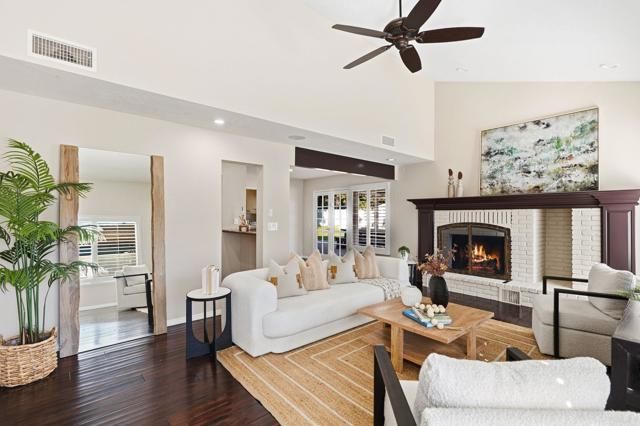 1222 LUPINE HILLS Drive, Vista, CA 92081