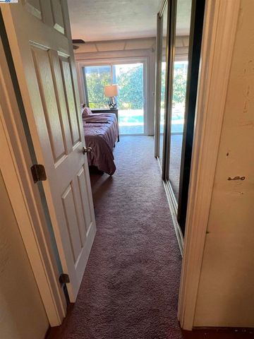 1222 Murdell Ln, Livermore, CA 94550