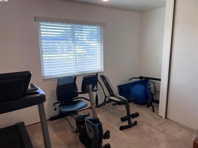 1222 Murdell Ln, Livermore, CA 94550