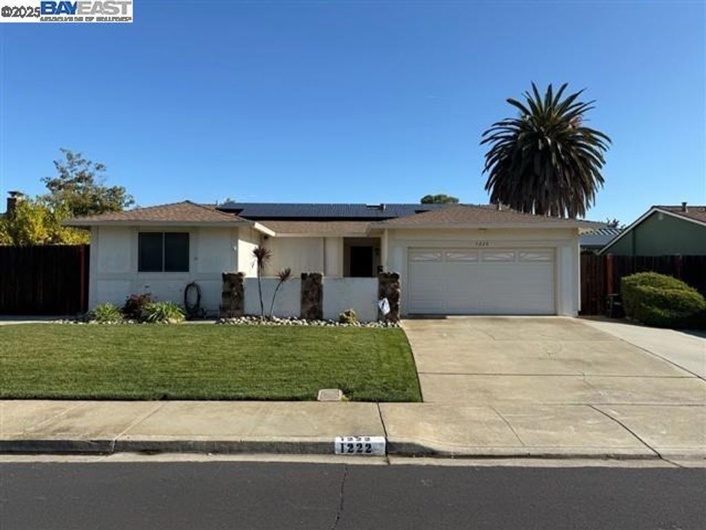 1222 Murdell Ln, Livermore, CA 94550