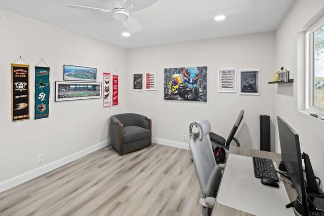 527 Mynah Place, Vista, CA 92083