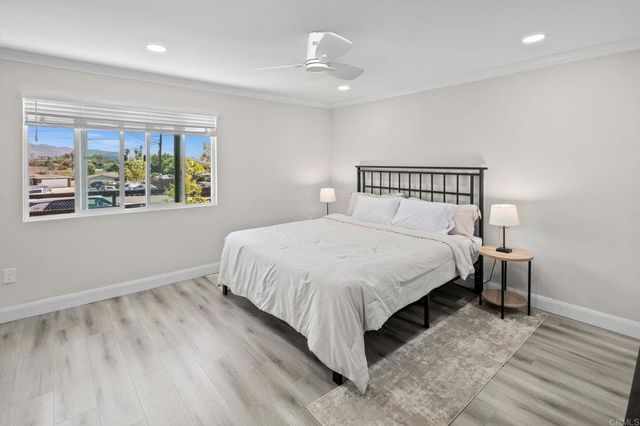 527 Mynah Place, Vista, CA 92083