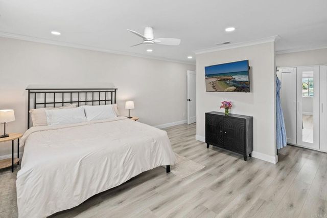 527 Mynah Place, Vista, CA 92083