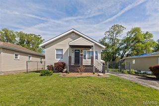 3209 Louisiana Drive, East St Louis, IL 62205