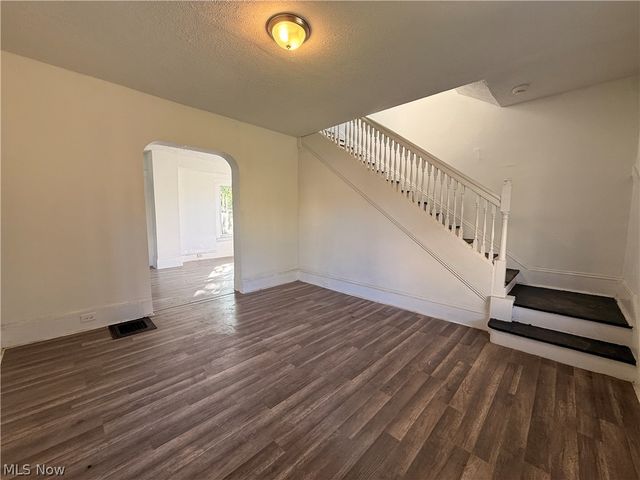 12344 Ashbury Avenue, Cleveland, OH 44106