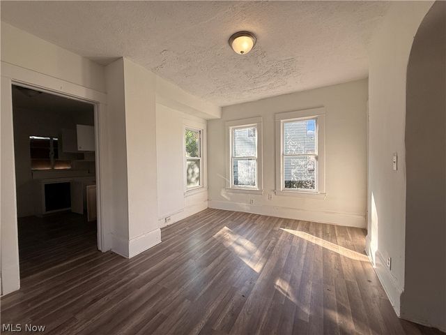 12344 Ashbury Avenue, Cleveland, OH 44106