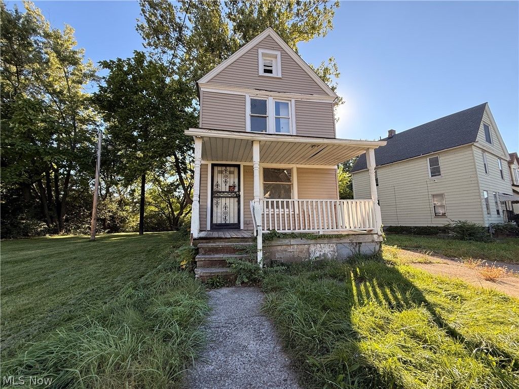12344 Ashbury Avenue, Cleveland, OH 44106