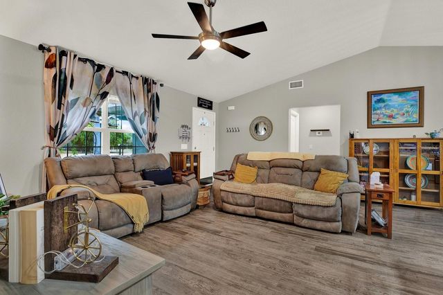 2803 REAGAN STREET W, Inverness, FL 34453