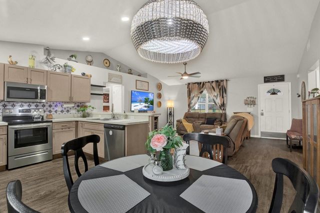 2803 REAGAN STREET W, Inverness, FL 34453