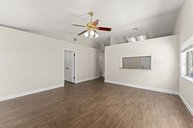2458 LONG MEADOW WAY, Orlando, FL 32817