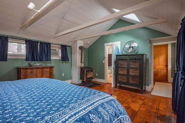 12 Milford Street, Brookline, NH 03033