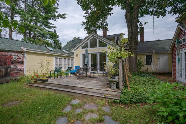 12 Milford Street, Brookline, NH 03033