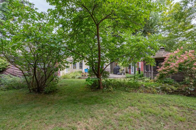 12 Milford Street, Brookline, NH 03033