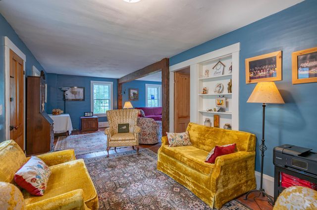 12 Milford Street, Brookline, NH 03033