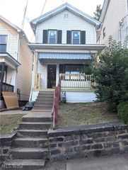 911 May Street, East Liverpool, OH 43920