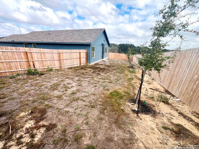 14102 Enfield Falls, San Antonio, TX 78245