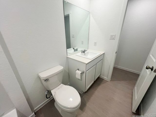 14102 Enfield Falls, San Antonio, TX 78245